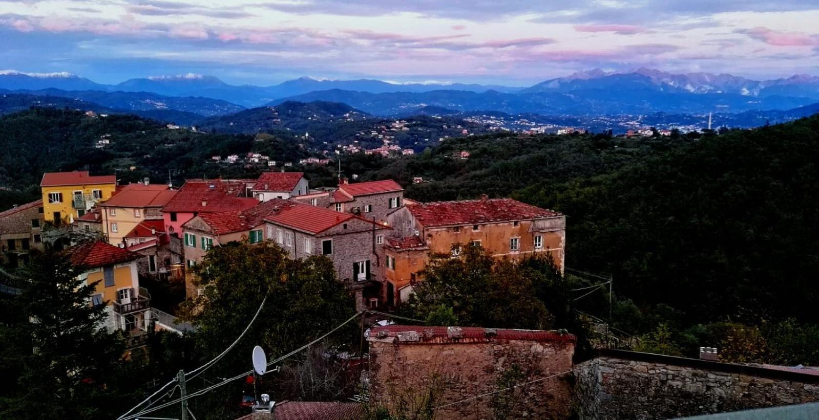 Corte Paganini Casa Vacanze Riccò del Golfo di Spezia Buitenkant foto